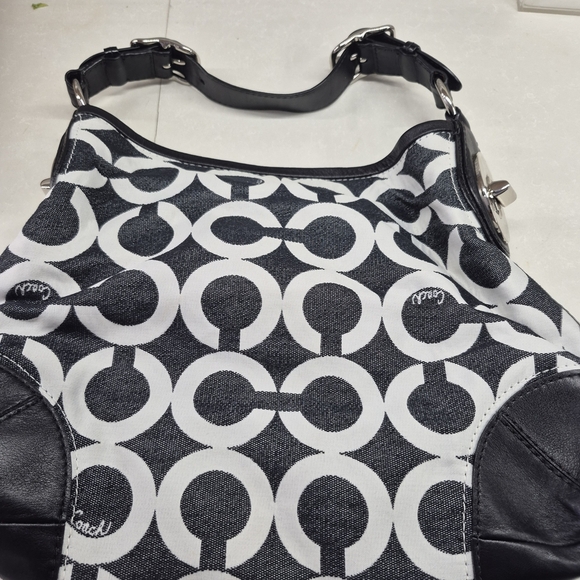 Coach  Peyton Op Art Black and White Women's Bag - Picture 12 of 16